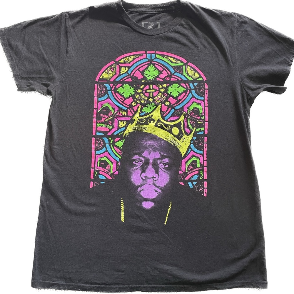 BIGGIE! Biggie Smalls Cathedral Church Brightly printed T shirt. Flawless.